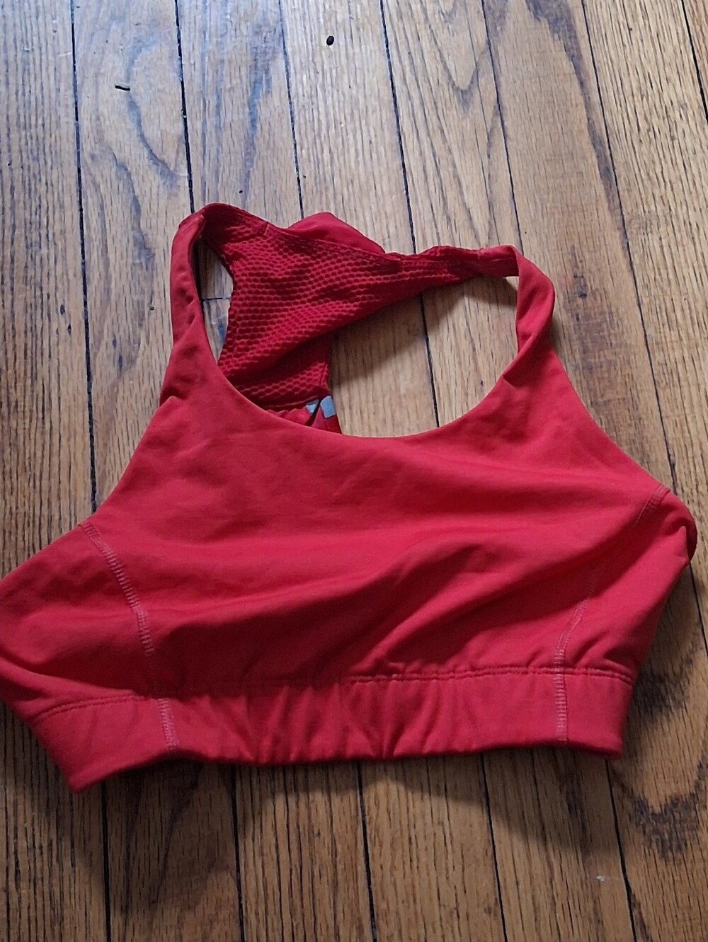 Outdoor Voices - Women's Red Sports Bra. Size Small